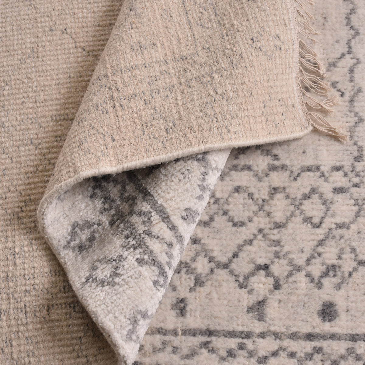 Chalk Hand-Knotted Wool Rug