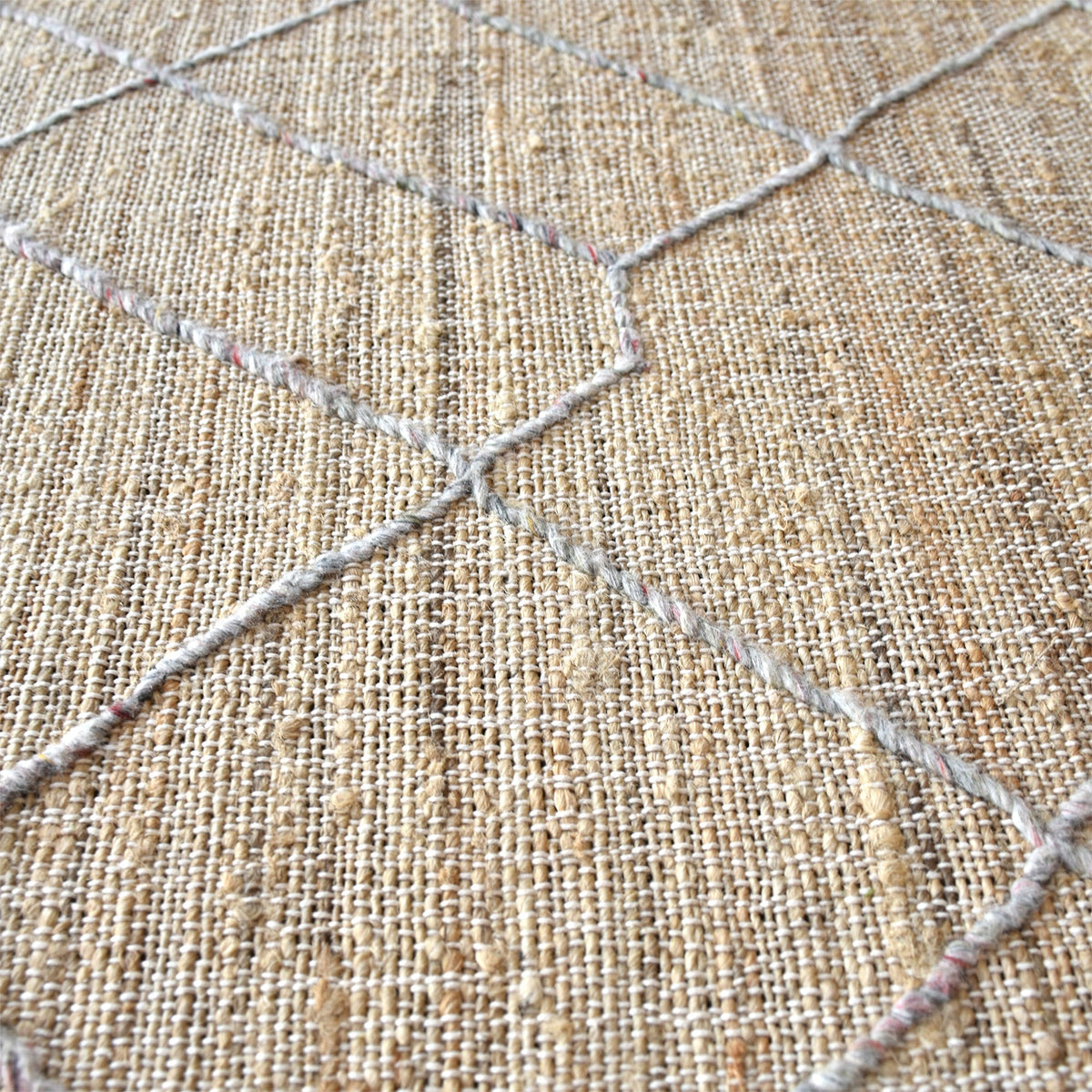 Trellis Handwoven Hemp & Wool Rug