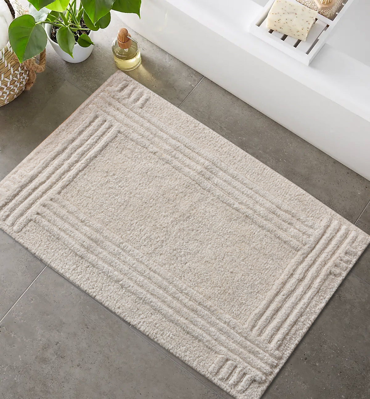 Quiet Frame Cotton Bath Rug