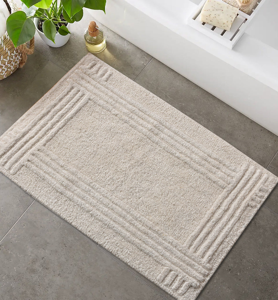 Quiet Frame Cotton Bath Rug