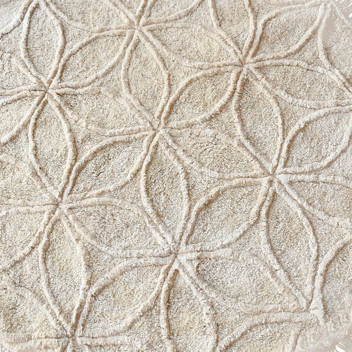 Halo Tufted Cotton Round Rug