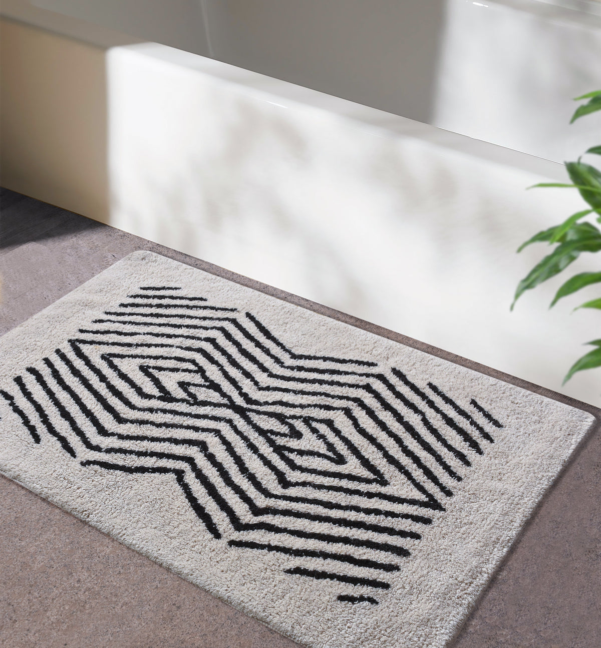 Charcoal Maze Cotton Bath Rug
