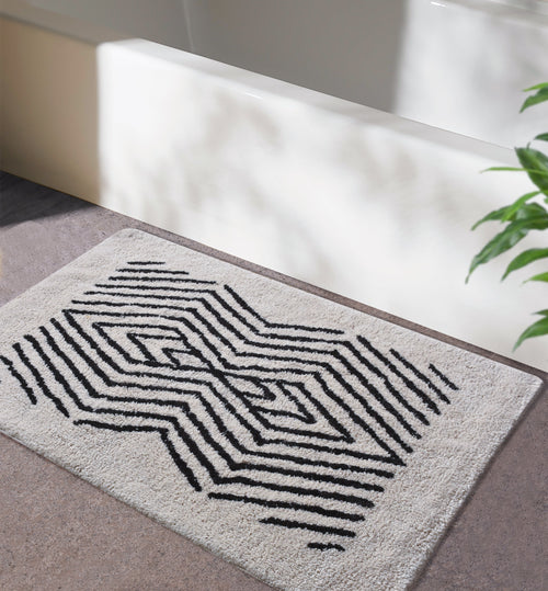Charcoal Maze Cotton Bath Rug