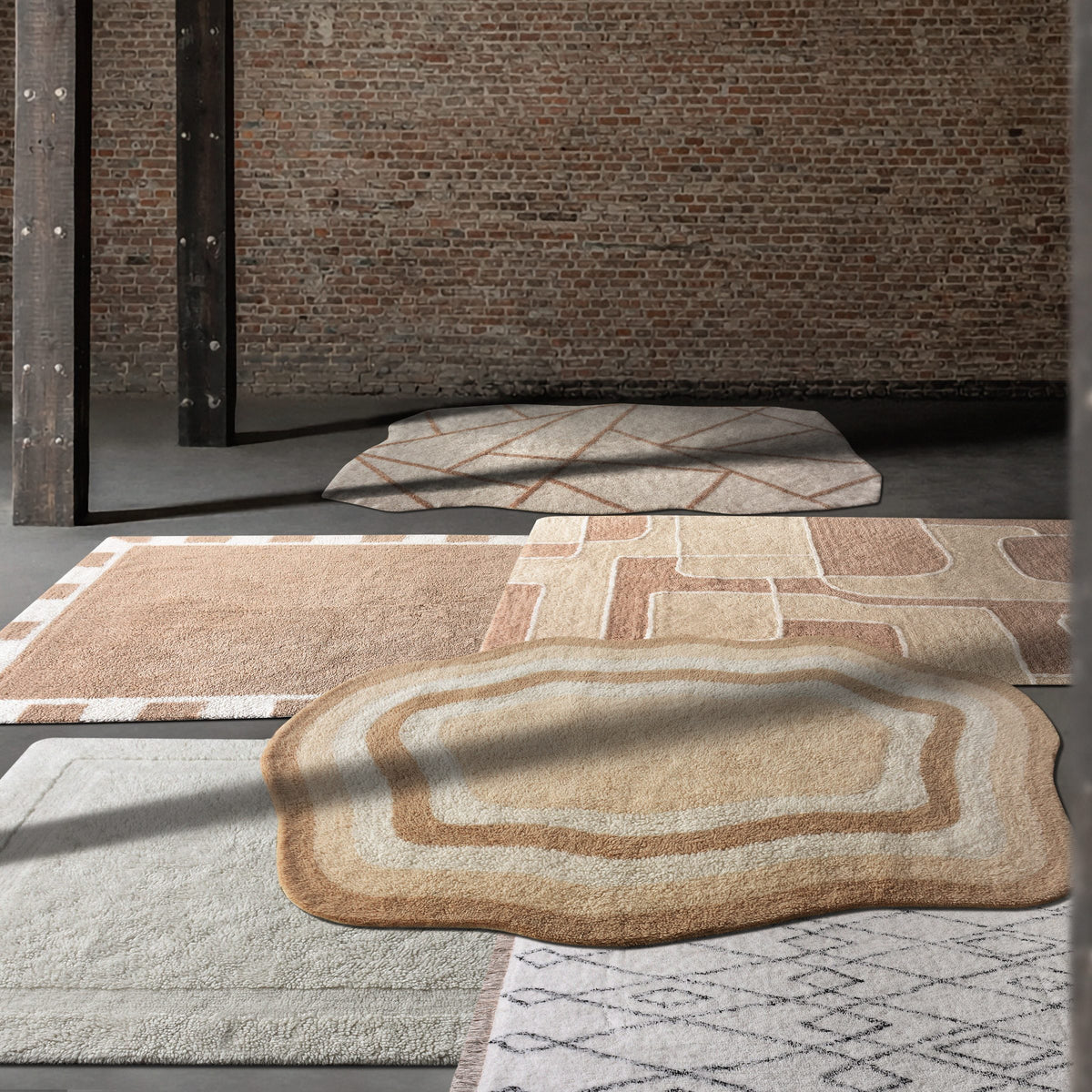 Hand-tufted